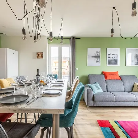 New F5 Neuf Cosy Lumineux Proche Siege Michelin アパート *