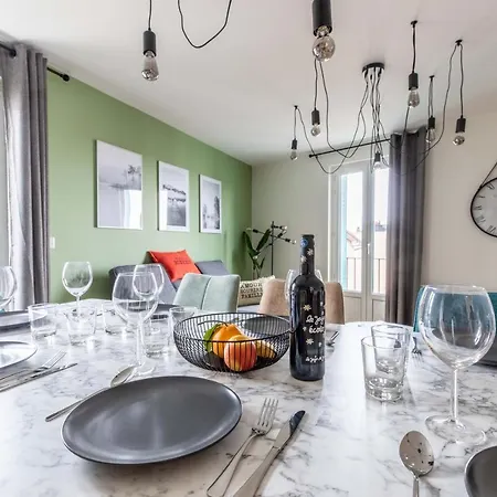 New F5 Neuf Cosy Lumineux Proche Siege Michelin アパート *