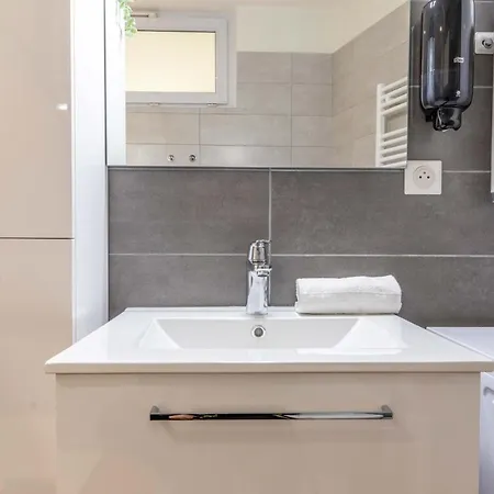 New F5 Neuf Cosy Lumineux Proche Siege Michelin * Clermont-Ferrand