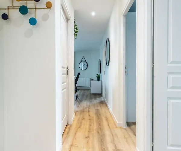 New F5 Neuf Cosy Lumineux Proche Siege Michelin Daire