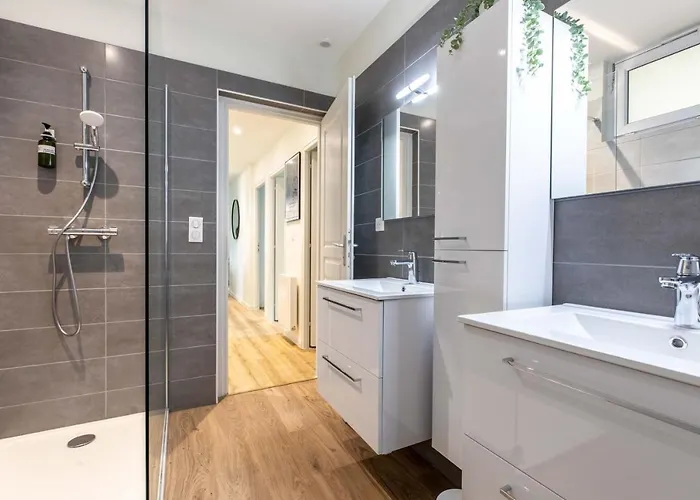 New F5 Neuf Cosy Lumineux Proche Siege Michelin